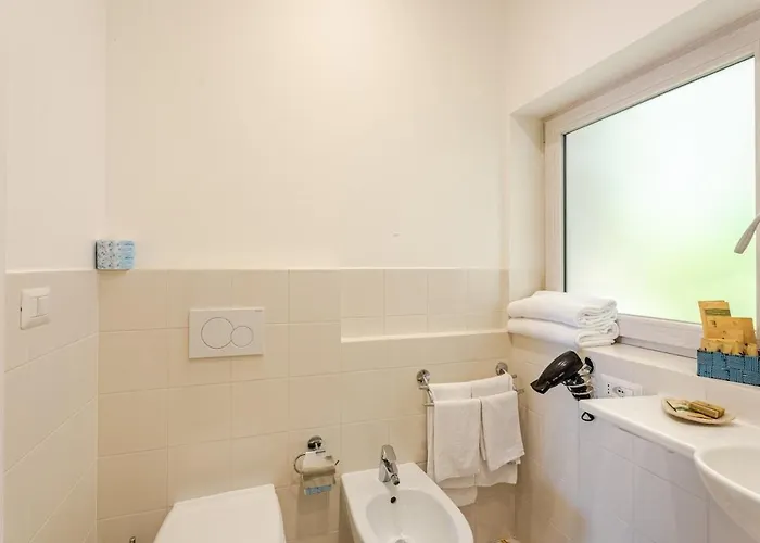 Alimede Apartamento *